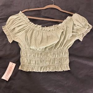 Lisa Says Gah Green Plaid Puffed Sleeve Cropped Top